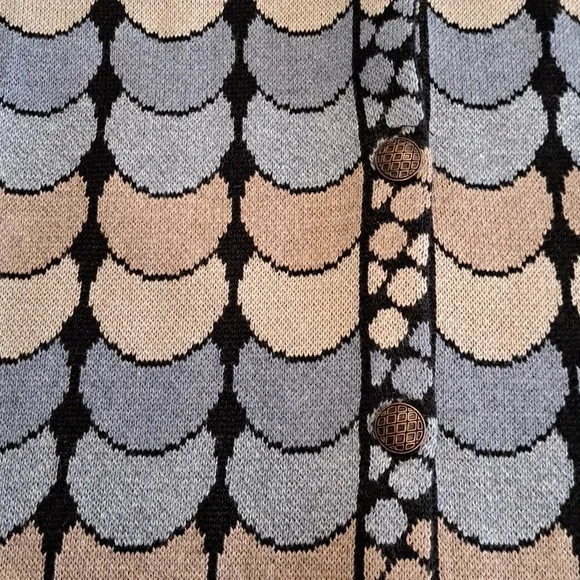 NWT Novica sweater - Picture 3 of 14